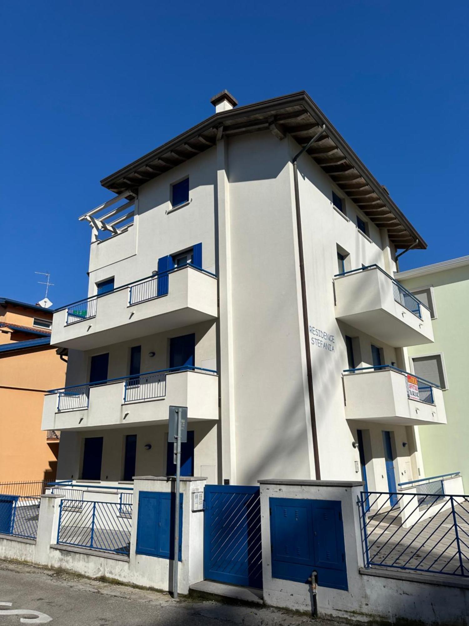 Residence Stefania Attici Su 2 Livelli - Agenzia Cocal Caorle Dış mekan fotoğraf