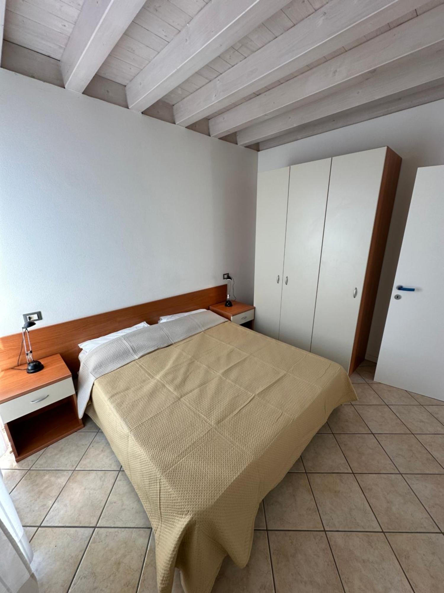 Residence Stefania Attici Su 2 Livelli - Agenzia Cocal Caorle Dış mekan fotoğraf